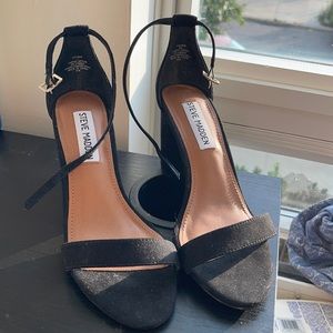 Black suede Steve Madden heels
